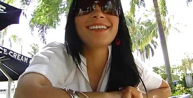 Staggering Rebeca Linares receives a thick penis