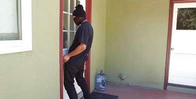 Alluring blonde Elsa Jean got her tight pink beaver stretched and fucked the way she wanted