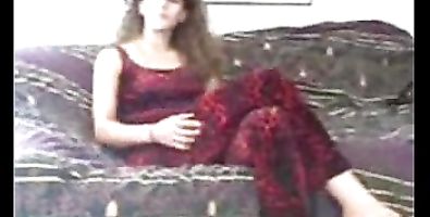 Dude drills beautiful diva Beth hard and fast