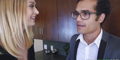 Lascivious babe Natalia Starr banged in doggie